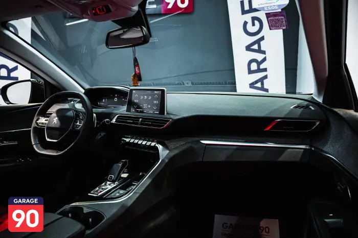 Peugeot 3008 2022 - صورة 15
