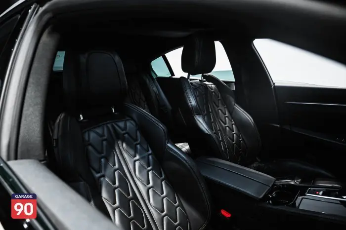 Peugeot 5008 2022 - صورة 16