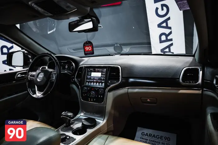 Jeep Grand Cherokee 2018 - صورة 17