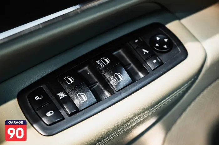 Jeep Grand Cherokee 2018 - صورة 11