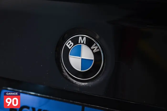 bmw 320i 2018 - صورة 10