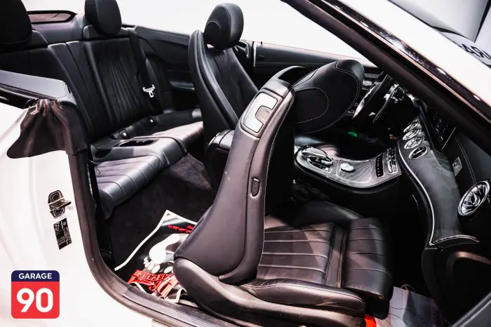 Mercedes-Benz E200 2022 - صورة 15