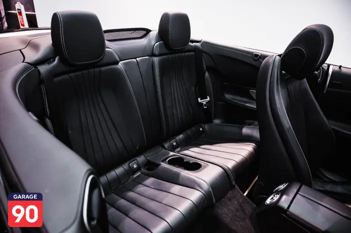 Mercedes-Benz E200 2022 - صورة 24