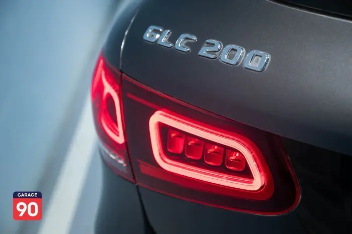 Mercedes-Benz GLC200 2022 - صورة 9