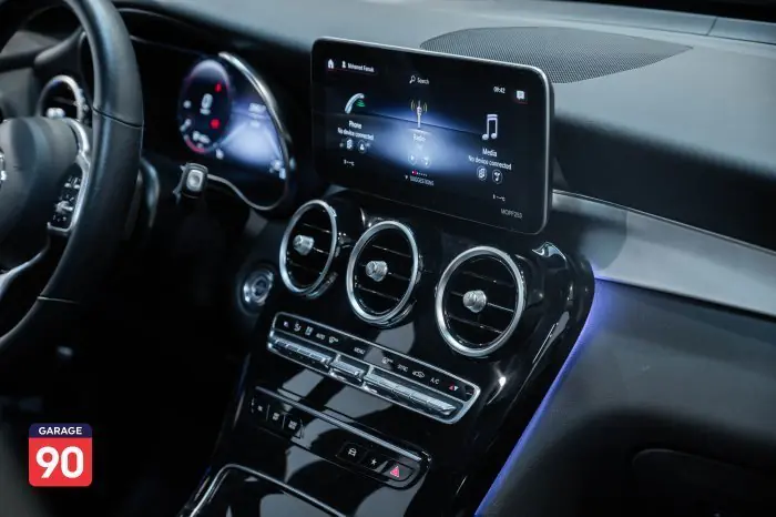 Mercedes-Benz GLC200 2022 - صورة 13