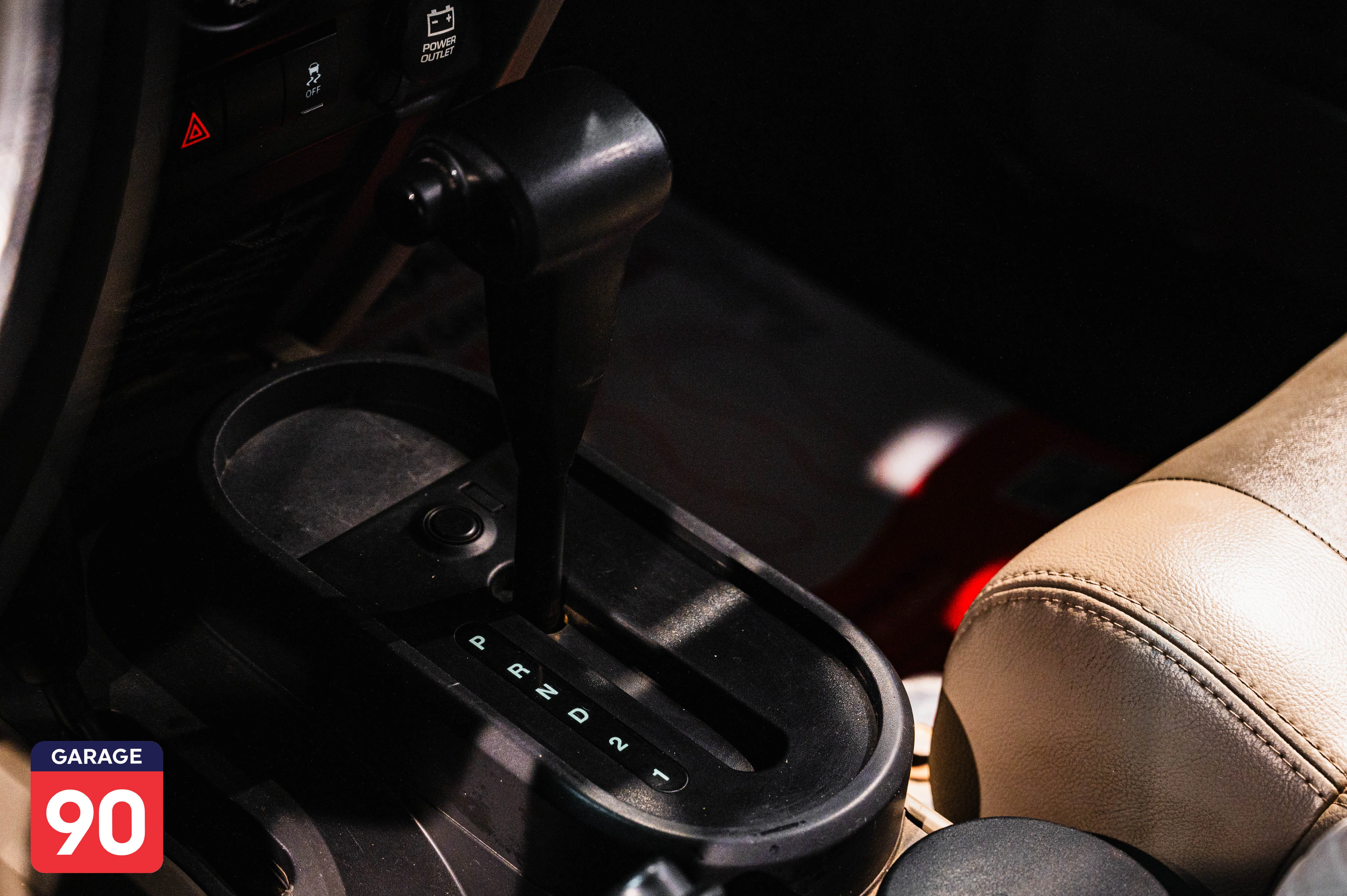 Jeep Wrangler 2010 - صورة 10