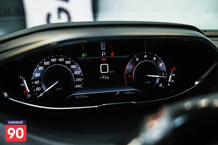 Peugeot 5008 2022 - صورة 18