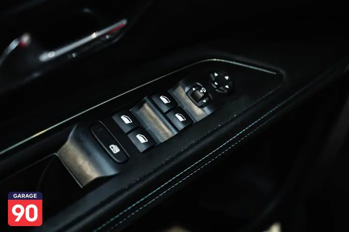 Peugeot 5008 2022 - صورة 12