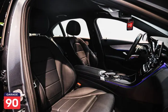 Mercedes-Benz C200 2021 - صورة 10
