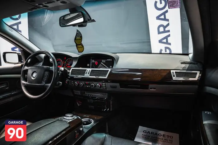 bmw 740 2009 - صورة 14