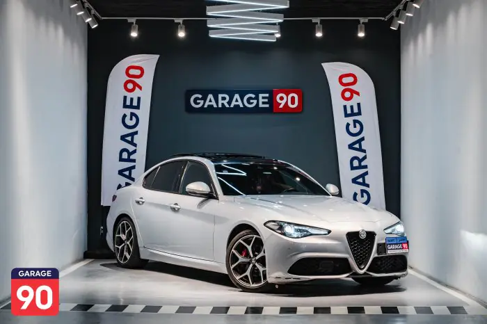 Alfa Romeo Giulia 2021 - صورة 2