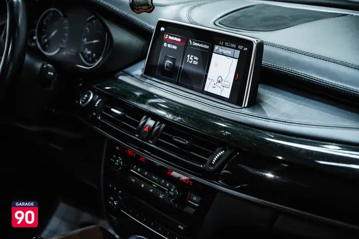 bmw X6 2019 - صورة 14