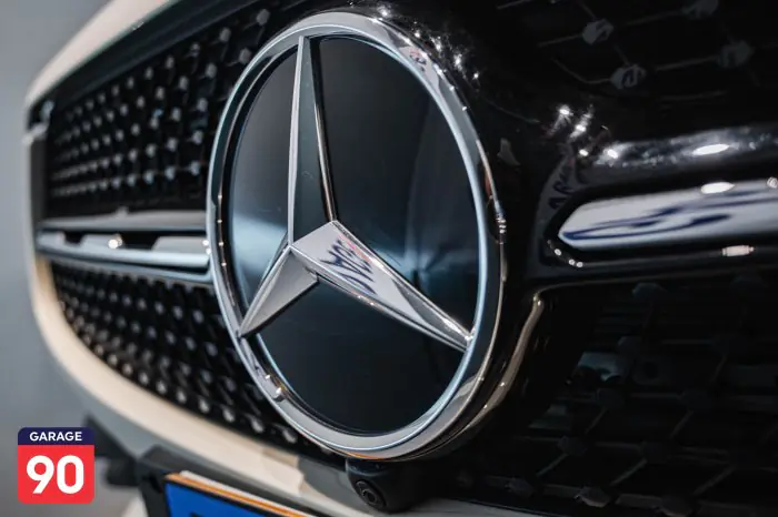 Mercedes-Benz GLC300 2023 - صورة 8