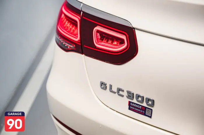 Mercedes-Benz GLC300 2023 - صورة 10