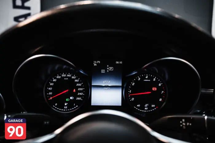 Mercedes-Benz C180 2019 - صورة 15