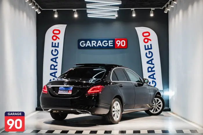 Mercedes-Benz C180 2019 - صورة 6