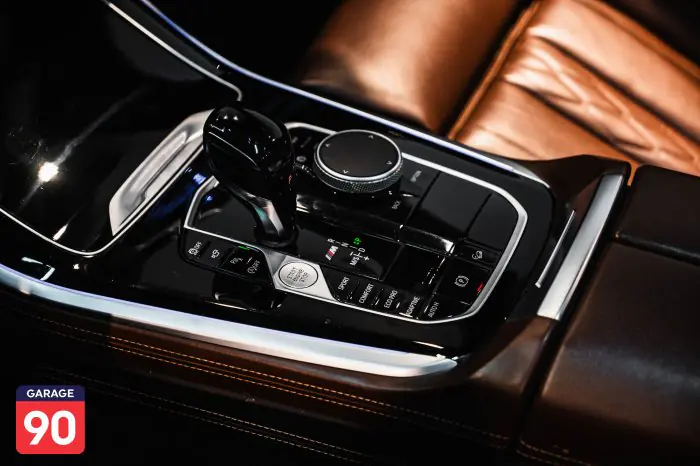 bmw X5 2020 - صورة 16