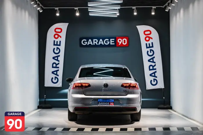 Volkswagen Passat 2022 - صورة 4