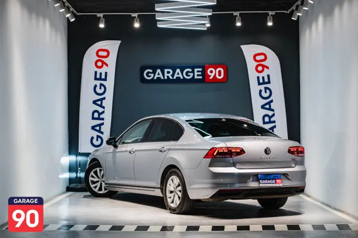 Volkswagen Passat 2022 - صورة 6