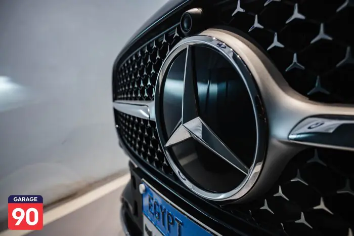 Mercedes-Benz C200 2022 - صورة 9