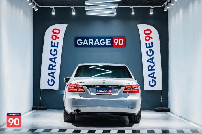 Mercedes-Benz E250 2011 - صورة 4