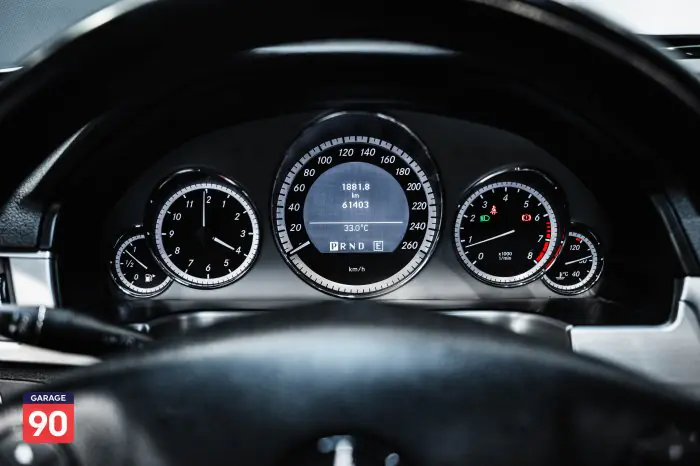 Mercedes-Benz E250 2011 - صورة 15