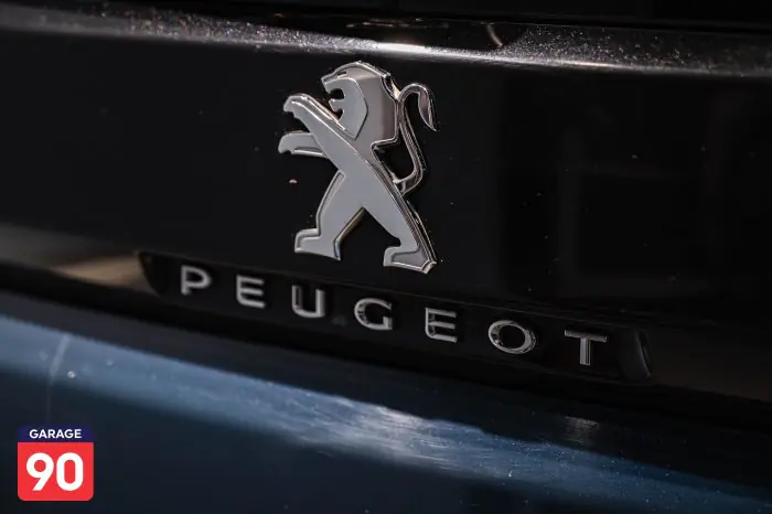Peugeot 5008 2021 - صورة 8