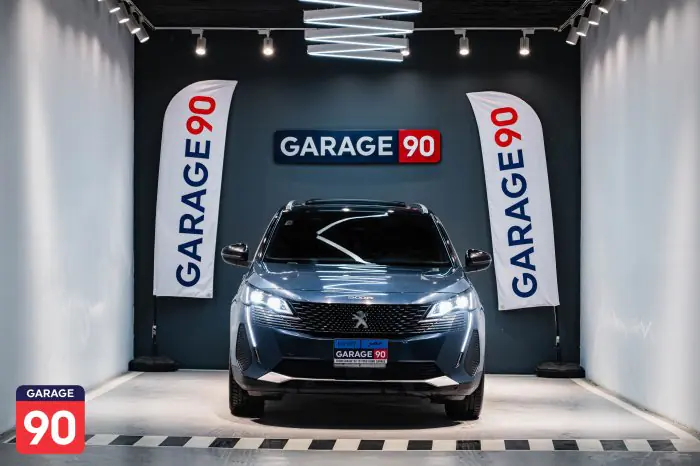 Peugeot 5008 2021