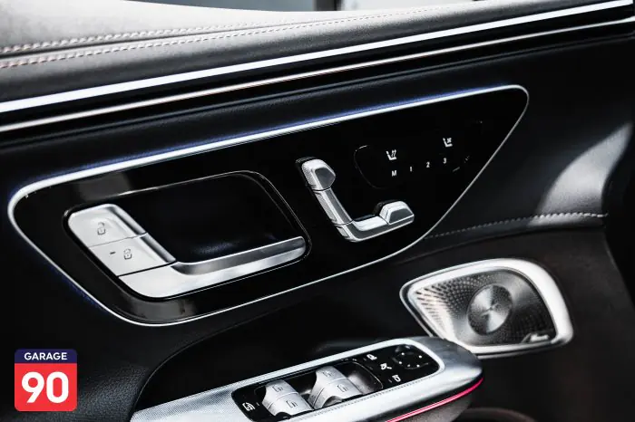 Mercedes-Benz Eqe300 2023 - صورة 13