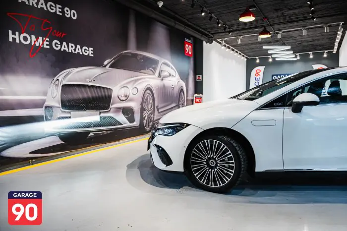 Mercedes-Benz Eqe300 2023 - صورة 7