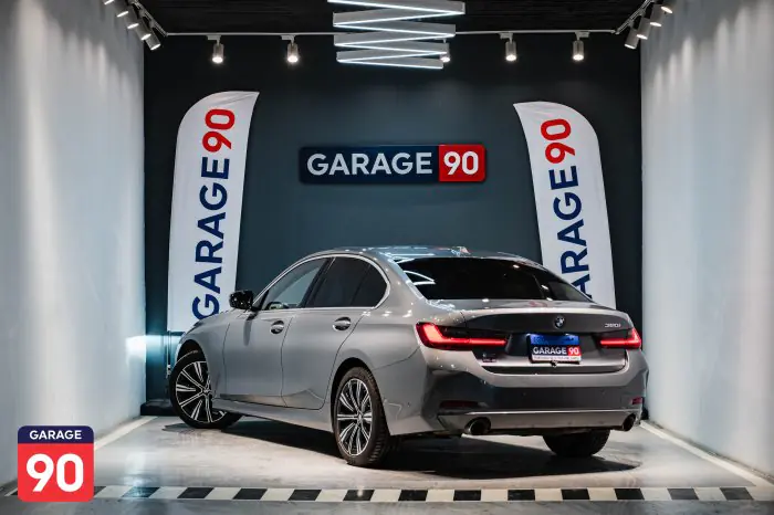 bmw 320i 2024 - صورة 6