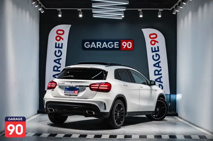 Mercedes-Benz GLA200 2020 - صورة 6