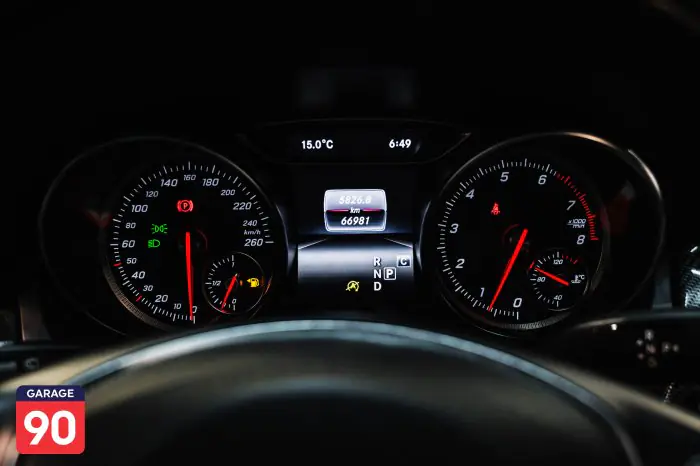 Mercedes-Benz GLA200 2020 - صورة 12