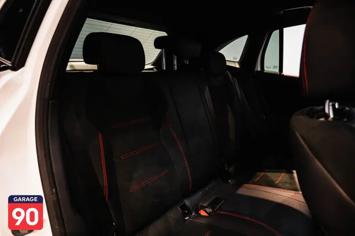 Mercedes-Benz GLA200 2024 - صورة 18