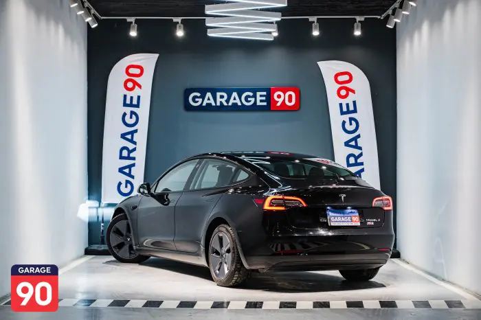 Tesla Model 3 2022 - صورة 5