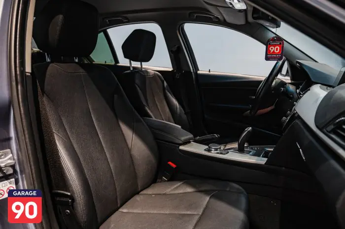 bmw 318i 2019 - صورة 15