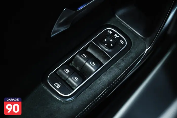 Mercedes-Benz A200 2021 - صورة 11