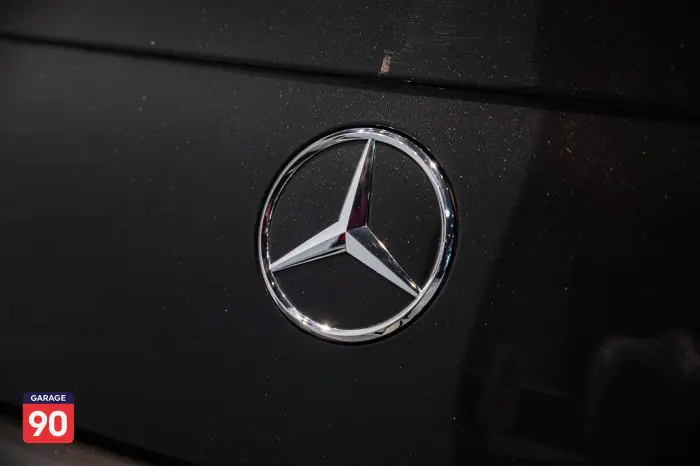 Mercedes-Benz C180 2019 - صورة 14