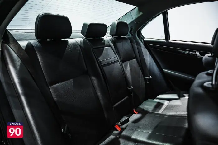 Mercedes-Benz C180 2012 - صورة 16