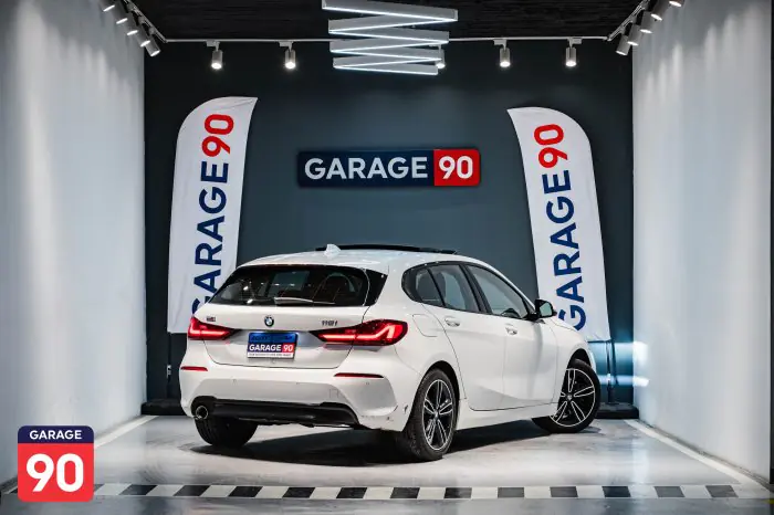 bmw 118i 2021 - صورة 6