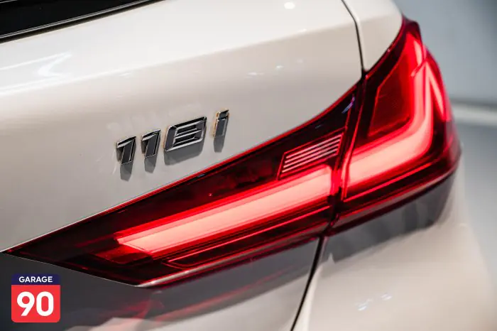 bmw 118i 2021 - صورة 9