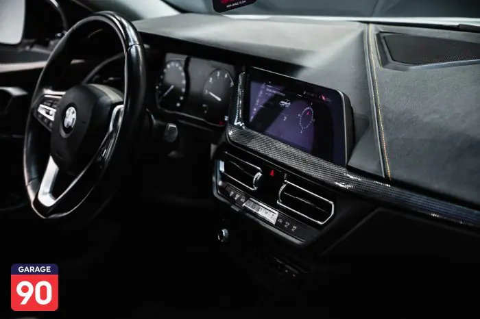 bmw 118i 2021 - صورة 13