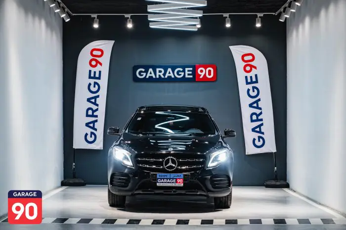 Mercedes-Benz GLA200 2020