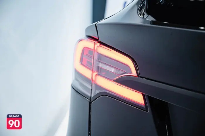 Tesla Model Y 2023 - صورة 15