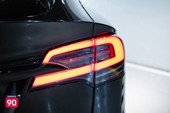 Tesla Model Y 2023 - صورة 14