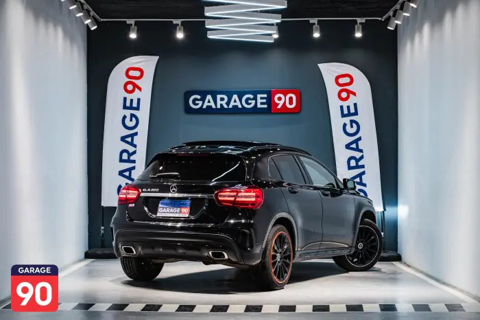 Mercedes-Benz GLA200 2020 - صورة 6