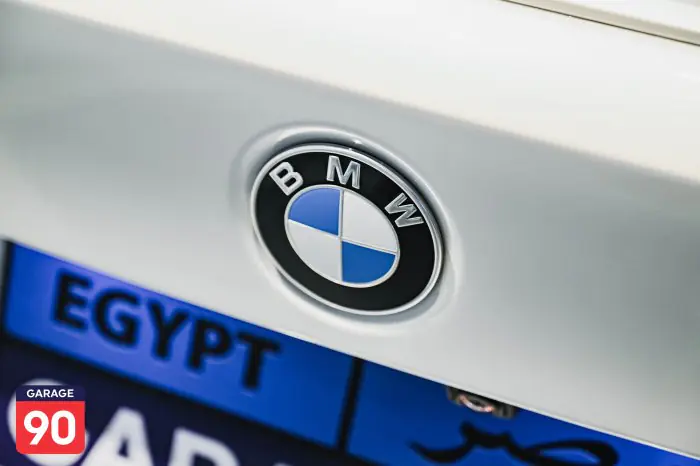 bmw 320i 2023 - صورة 8