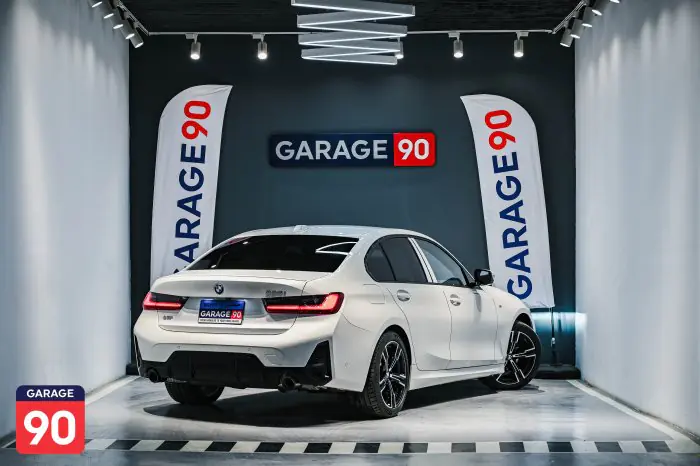 bmw 320i 2023 - صورة 6