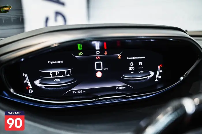 Peugeot 5008 2021 - صورة 14