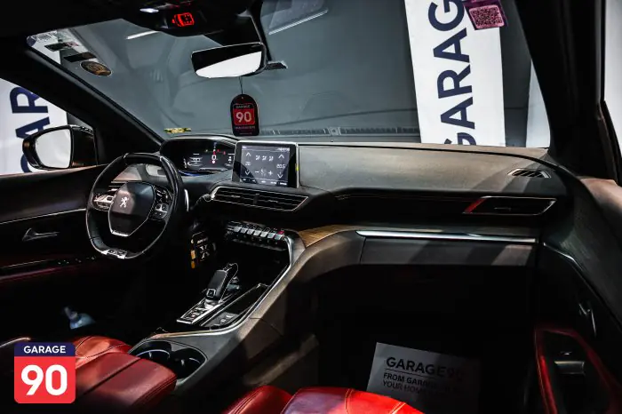 Peugeot 5008 2021 - صورة 16